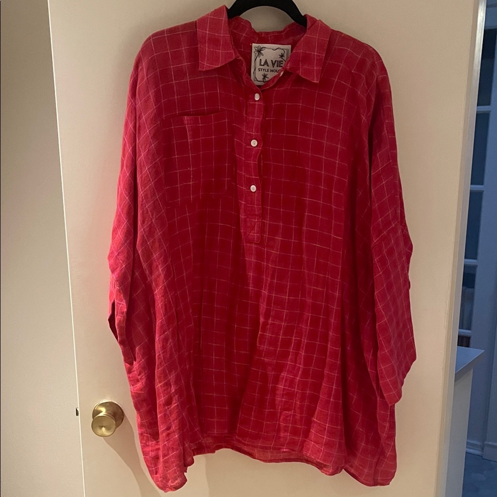 La Vie Style House Red & Pink Plaid Button-Up Shirt